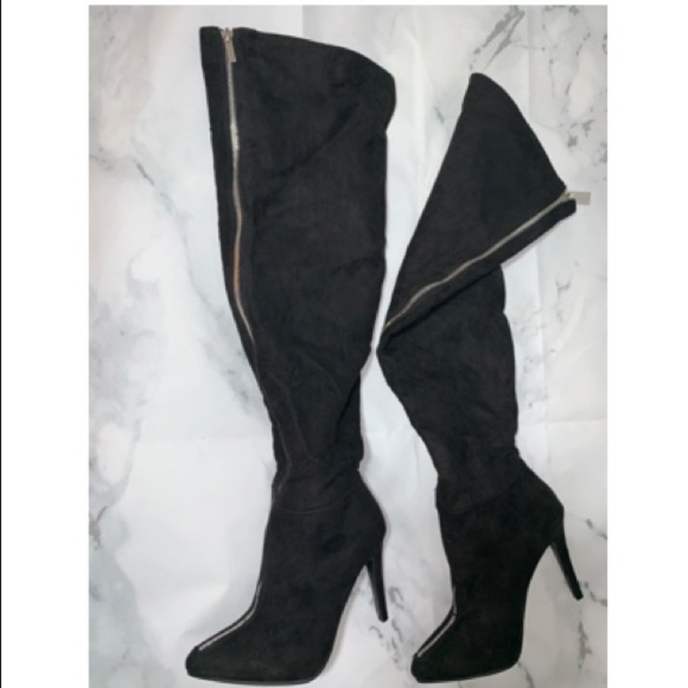 High heeled boots